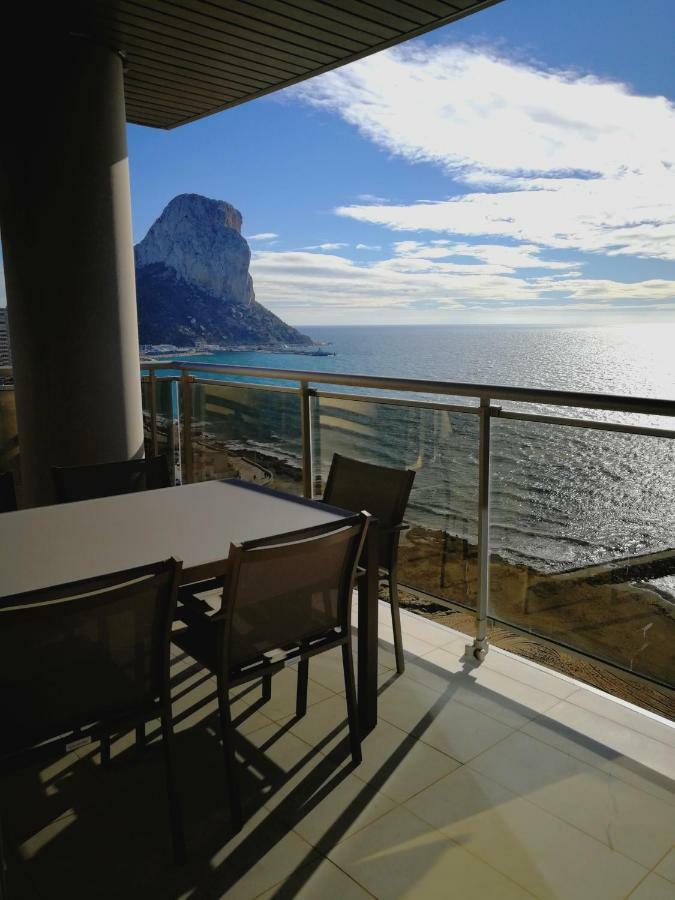 Vista Bella. Apartamentos Calpe Luaran gambar